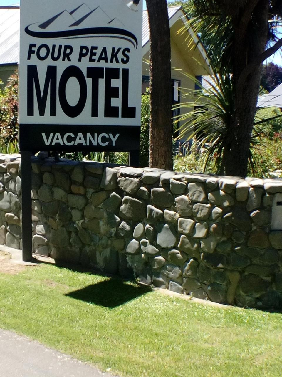 Four Peaks Motel Geraldine Exterior foto